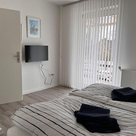 Grosszuegige 3 Zkb Mit 80M² Lägenhet Wilhelmshaven Exteriör bild