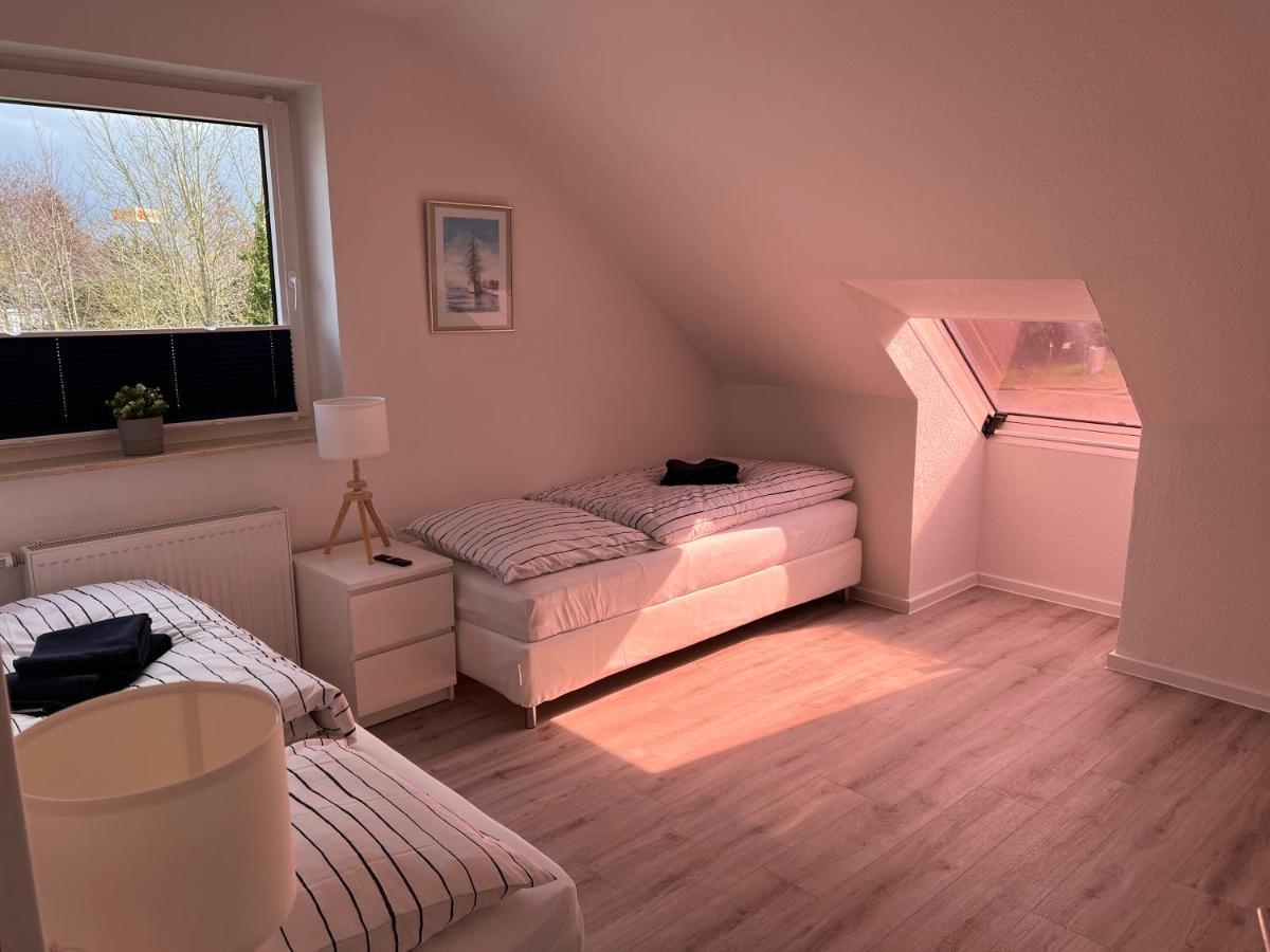 Grosszuegige 3 Zkb Mit 80M² Lägenhet Wilhelmshaven Exteriör bild